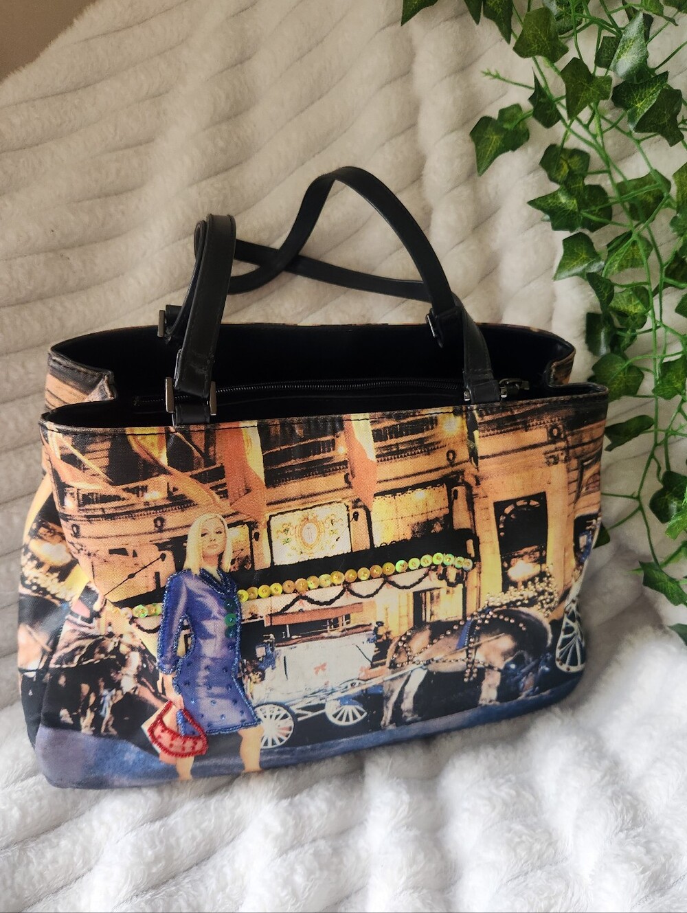Vintage BUENO Beaded Shoulder Bag
